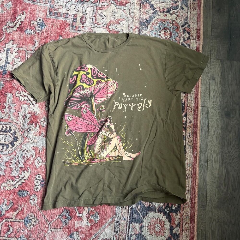 Unbranded Men's Green and Khaki T-shirt